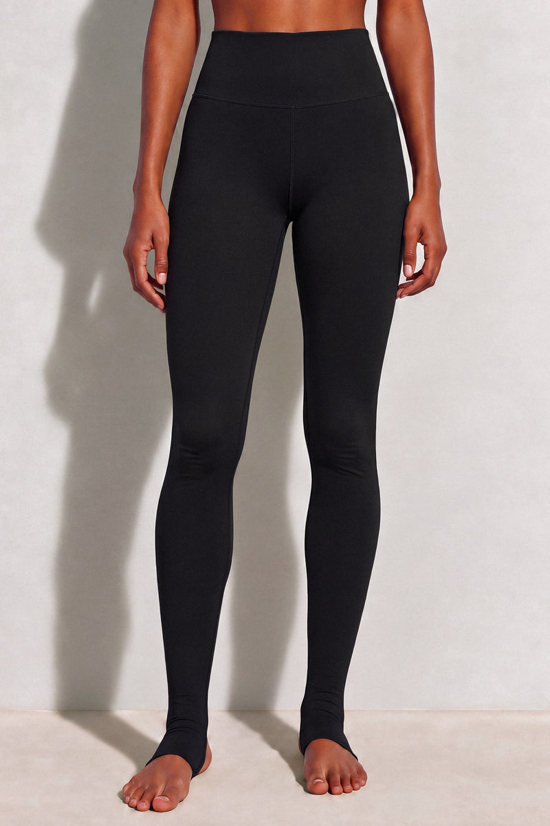 Apex Legging — Black